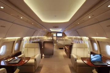 Jetle dünyanın en prestijli alışveriş başkentlerine yapılan lüks bir kaçamak, alışveriş tutkunları için mükemmel bir seyahat deneyimi.