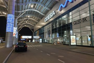 Ukrayna’da Karadeniz kıyısındaki Odessa şehrine hizmet veren Odessa Havalimanı (ODS) terminal binası ve apron görüntüsü